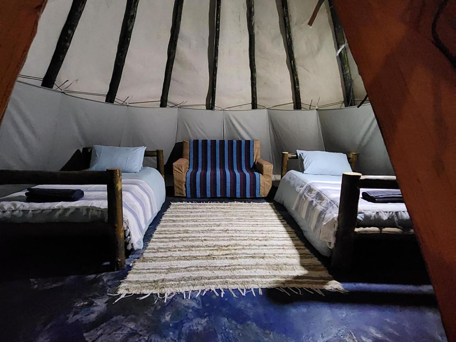 Tsitsikamma Wolf Sanctuary Eco Cabins & Teepees Стормсрівер Екстер'єр фото